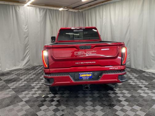 2025 GMC Sierra 2500 AT4