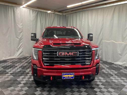 2025 GMC Sierra 2500 AT4