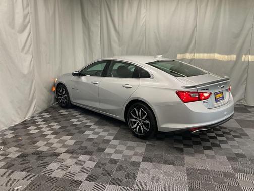 2020 Chevrolet Malibu FWD RS