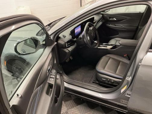 2024 Buick Envista Sport Touring FWD