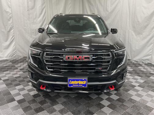 2025 GMC Acadia AWD AT4