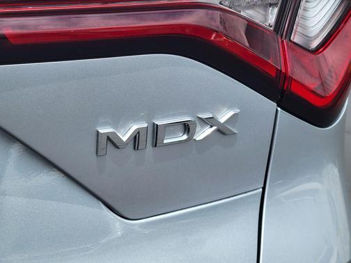 Solar Silver Metallic 2026 Acura MDX Standard