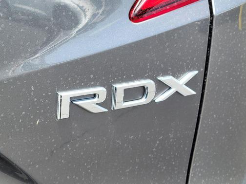 Liquid Carbon Metallic 2023 Acura RDX Technology Package