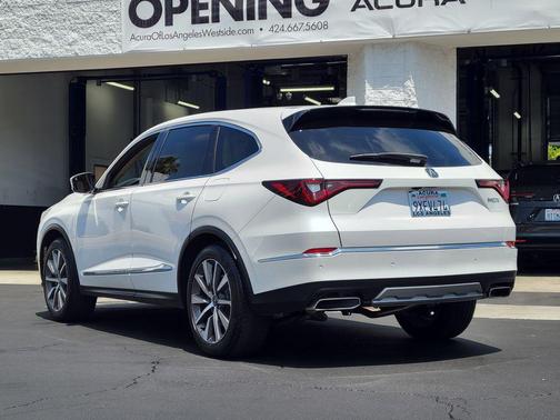 Platinum White Pearl 2026 Acura MDX Technology Package