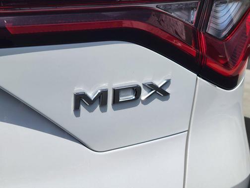 Platinum White Pearl 2026 Acura MDX Technology Package