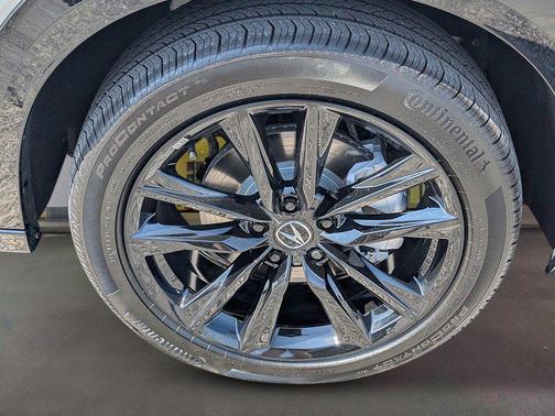 Platinum White Pearl 2026 Acura ADX w/A-Spec Advance Package