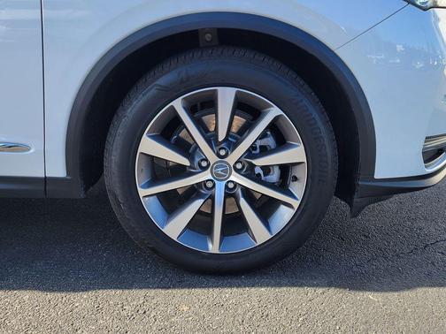Platinum White Pearl 2025 Acura MDX Technology Package