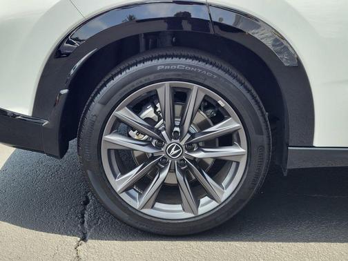 Platinum White Pearl 2025 Acura ADX A-Spec