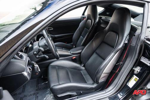 2017 Porsche 718 Cayman Manual