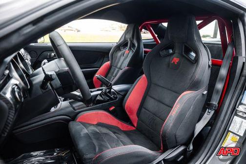 2019 Ford Shelby GT350R Base
