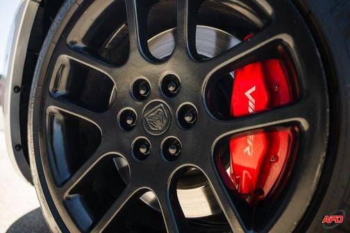 2004 Dodge Viper SRT10