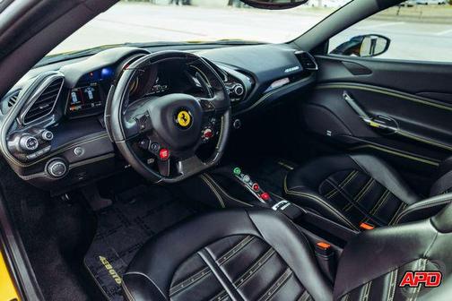 2018 Ferrari 488 GTB Base