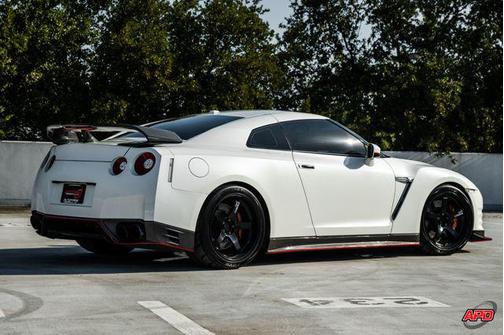 2014 Nissan GT-R Premium