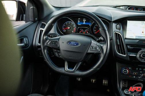 2018 Ford Focus RS Base