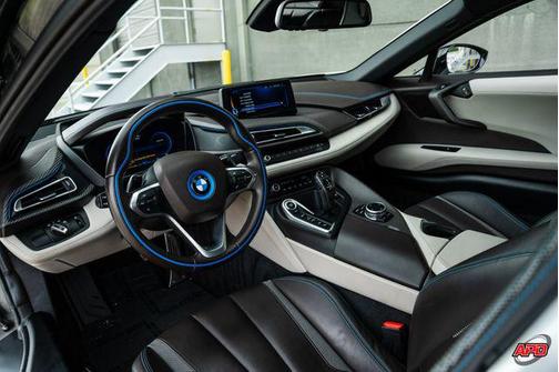 2014 BMW i8 Base