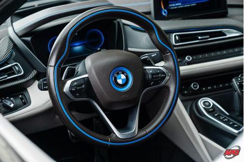 2014 BMW i8 Base
