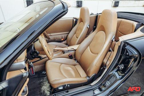 2005 Porsche 911 Carrera Cabriolet