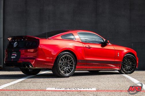 2014 Ford Shelby GT500 Base