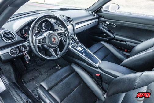 2017 Porsche 718 Cayman 