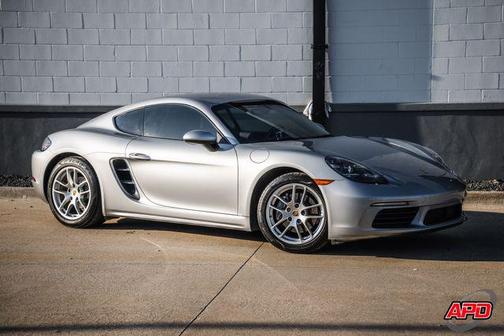 2017 Porsche 718 Cayman 