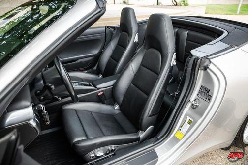 2012 Porsche 911 Carrera