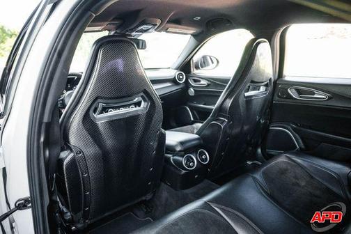 2017 Alfa Romeo Giulia Quadrifoglio