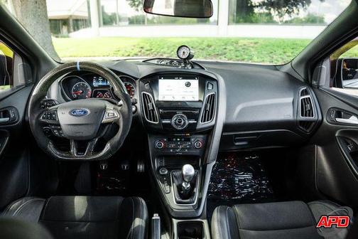 2017 Ford Focus RS Base
