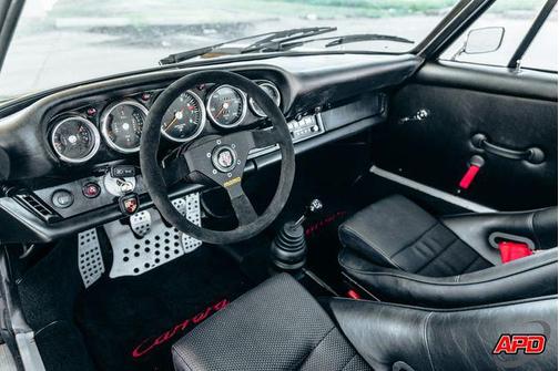1976 Porsche 911 Base