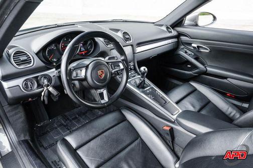 2019 Porsche 718 Cayman 