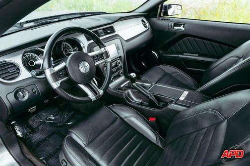 2013 Ford Mustang GT Premium