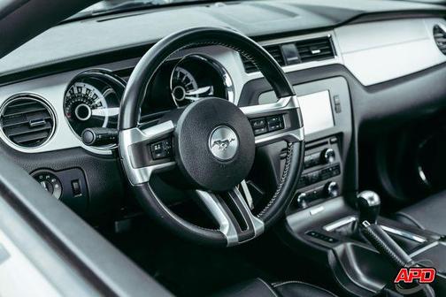 2013 Ford Mustang GT Premium