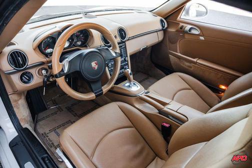 2011 Porsche Cayman 