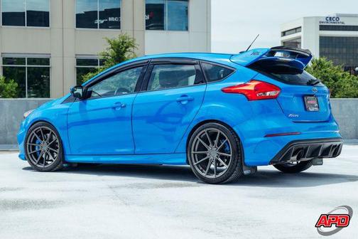 Nitrous Blue Quad-Coat 2016 Ford Focus RS Base