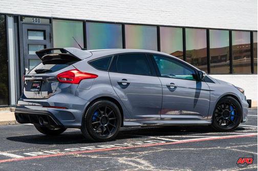 2017 Ford Focus RS Base