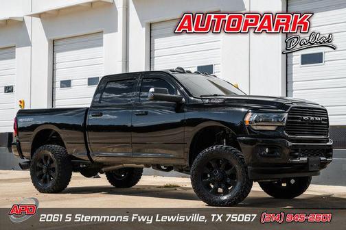 2020 RAM 2500 Big Horn Crew Cab 4X4 6'4' Box