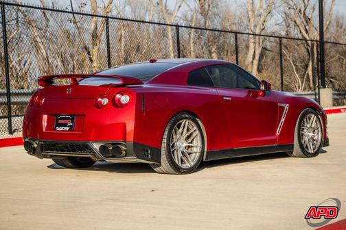 2015 Nissan GT-R Premium