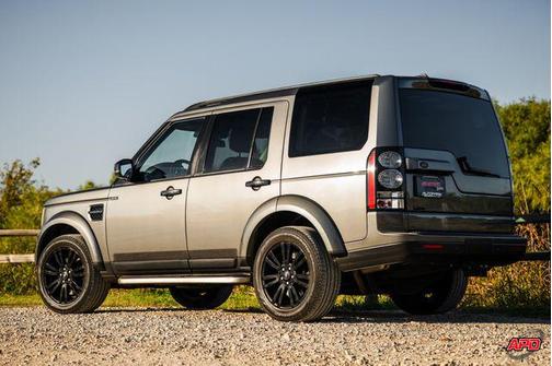 2015 Land Rover LR4 Base