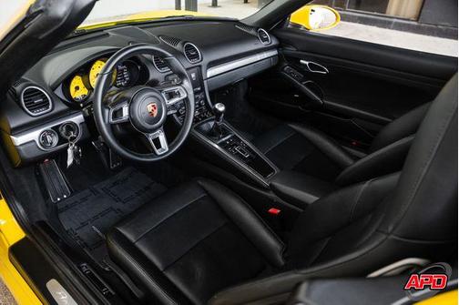 2017 Porsche 718 Boxster 