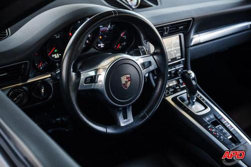 2014 Porsche 911 Carrera 4S