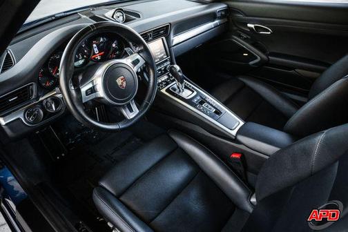 2014 Porsche 911 Carrera 4S