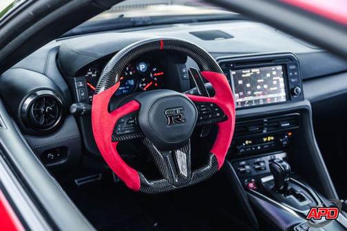 2020 Nissan GT-R Premium Dual-clutch 6-Speed Transmission