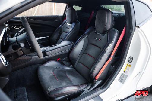 Summit White 2018 Chevrolet Camaro ZL1