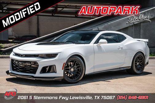 Summit White 2018 Chevrolet Camaro ZL1