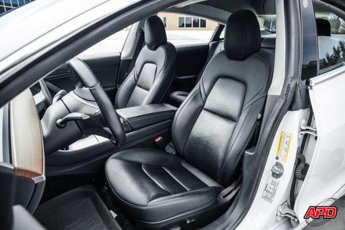 2020 Tesla Model 3 Performance