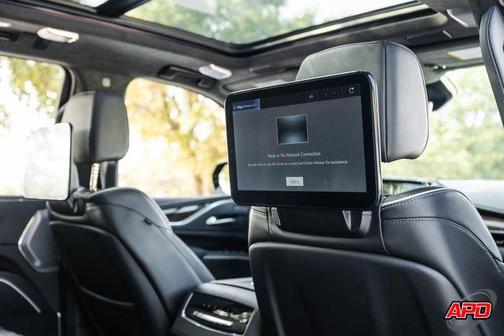 2023 Cadillac Escalade Sport Platinum