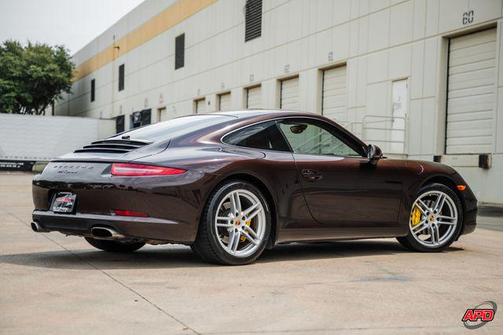 2013 Porsche 911 Carrera
