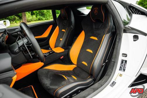 2023 Lamborghini Huracan Tecnica Coupe