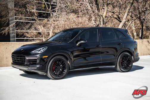 2015 Porsche Cayenne Turbo