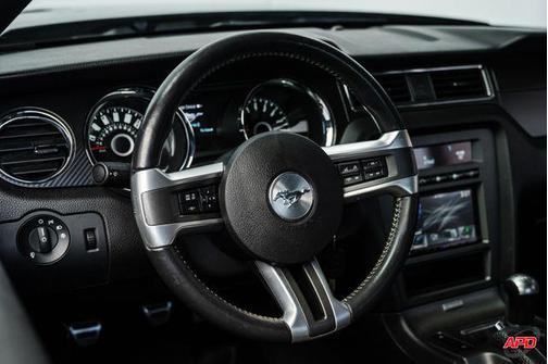 2014 Ford Mustang GT Premium