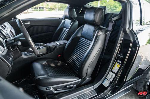 2014 Ford Shelby GT500 Base